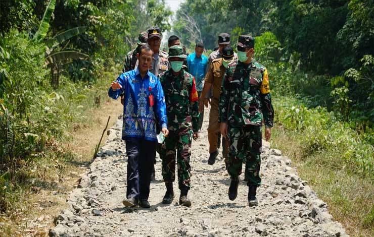 Tim Wasev Kunjungi TMMD Reguler ke 118 di Kodim Kuala Kapuas