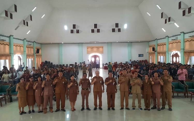 Begini Cara Disbudpar Gunung Mas Tingkatkan Kapasitas SDM Pelaku Seni Budaya