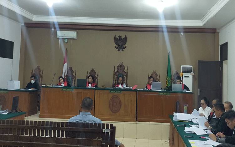 Saksi Ina Isabella Cabut BAP, Ben Brahim dan Ari Egahni Bantah Keterangan Anggota DPRD Kapuas?