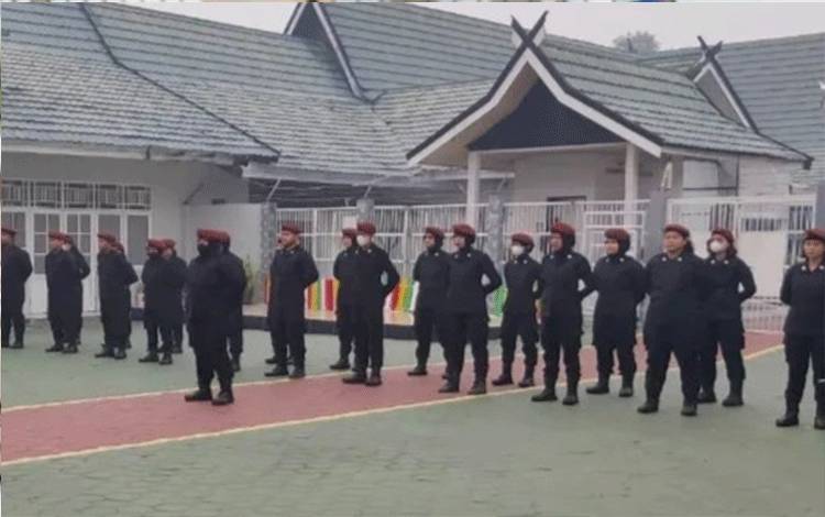 Pegawai Lapas Perempuan Palangka Raya Menggunakan PDL Terbaru