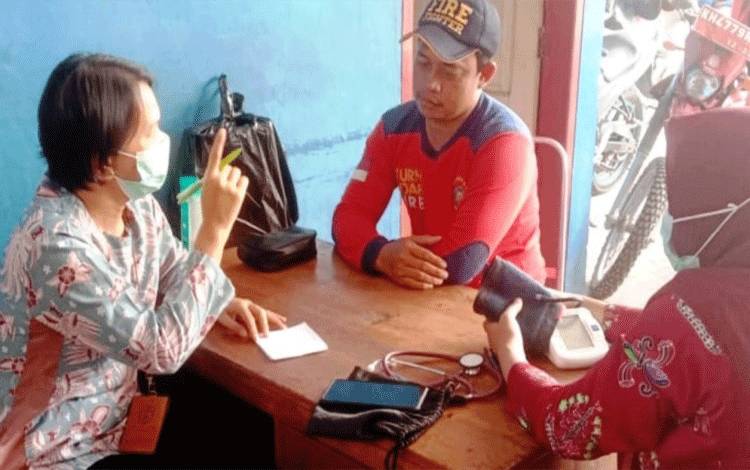 Dinkes Berikan Vitamin kepada TRC BPBD Lamandau