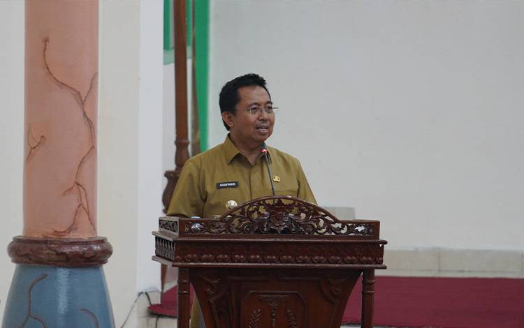 Pj Bupati Sukamara, Kaspinor. (FOTO: NORHASANAH)