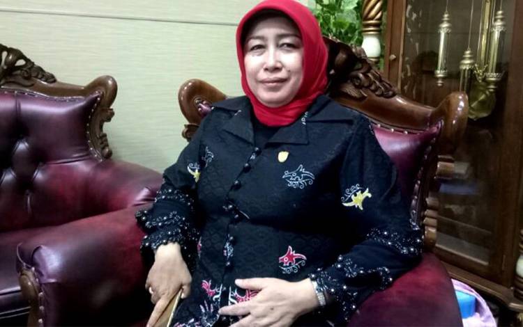 Ketua DPRD Apresiasi Kodim 1013 Muara Teweh Gelar Sunatan Massal