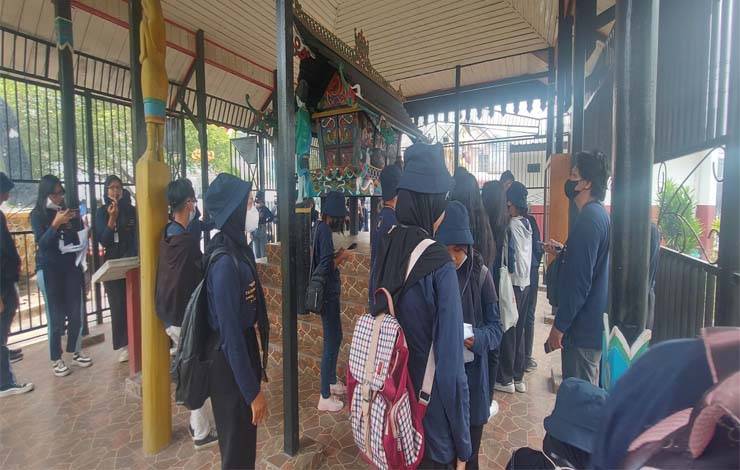 Lawatan Sejarah Ajang Kenakan Kearifan Lokal