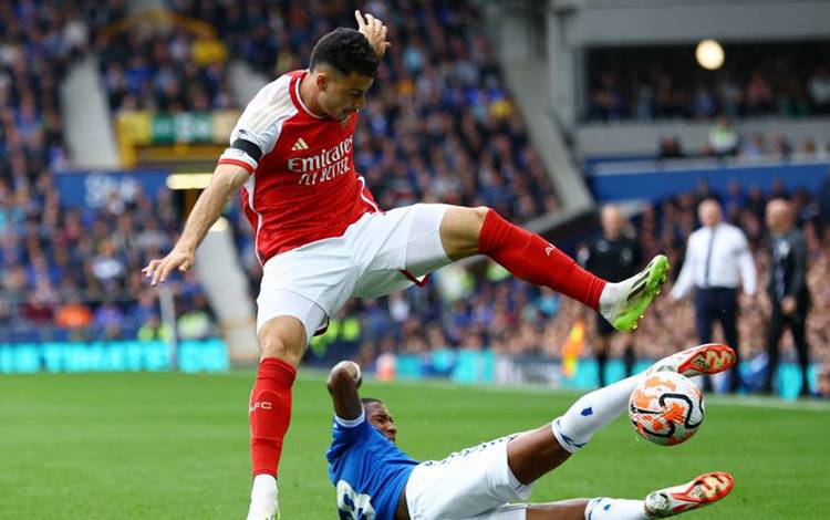 Gol Tunggal Martinelli Bawa Arsenal Tundukkan Manchester City 1-0