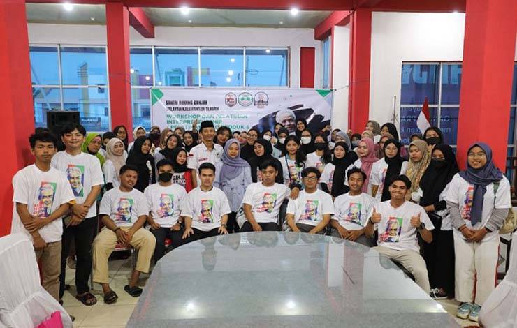 Santri Ganjar Kolaborasi dengan Srikandi Beri Pelatihan Foto Produk dan Bikin Konten UMKM untuk Milenial Palangka Raya