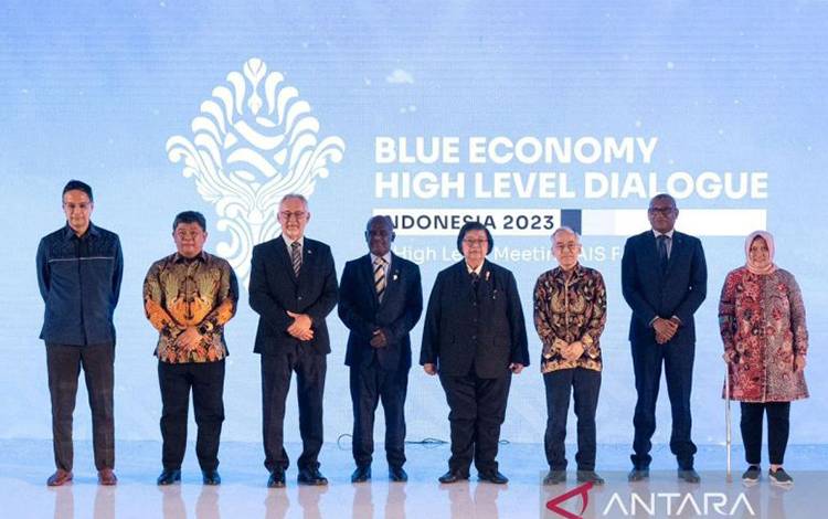 Menteri Siti Tekankan Kolaborasi Bangkitkan Ekonomi Biru Berkelanjutan