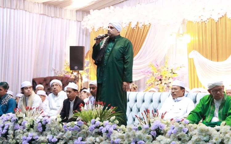 Habib Ahmad Fauzi Ingatkan Pentingnya Mengatur Niat dalam Beribadah