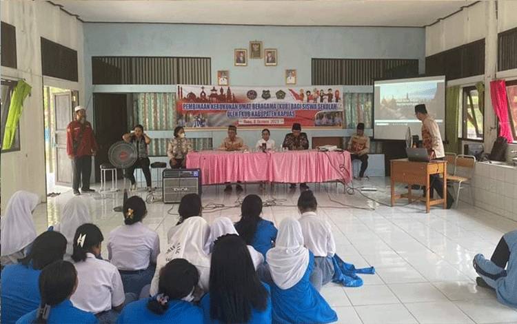 FKUB Kapuas Terus Berikan Pembinaan ke Sekolah