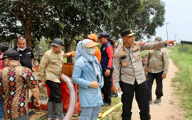 Wakapolda Kalteng Tinjau Karhutla di Pulang Pisau