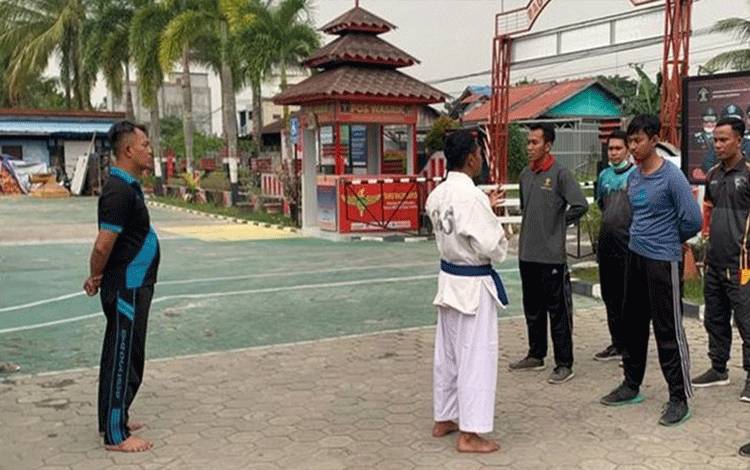 Pegawai Rutan Kapuas Ikuti Latihan Perdana Judo