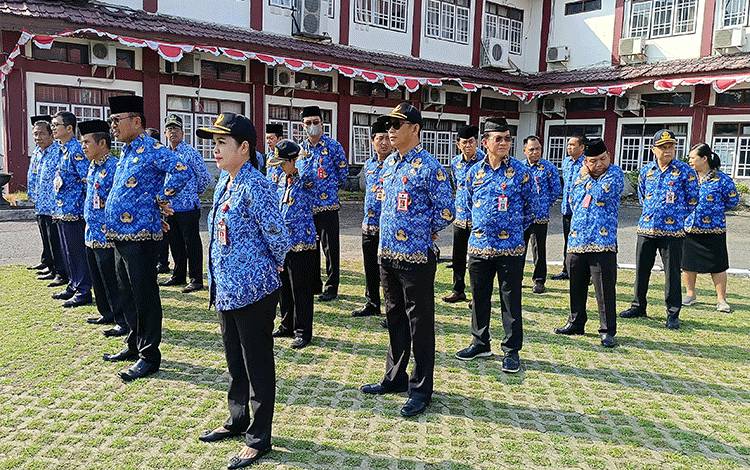 Pj Bupati Minta Jajaran Pemkab Barito Timur Tanggapi Keluhan Masyarakat dengan Baik