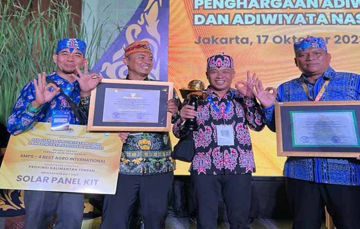 2 Sekolah di Seruyan Raih Penghargaan Adiwiyata