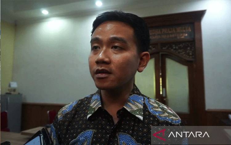 Gibran Sebut Tidak Jadi Melakukan Pertemuan dengan Sekjen PDIP