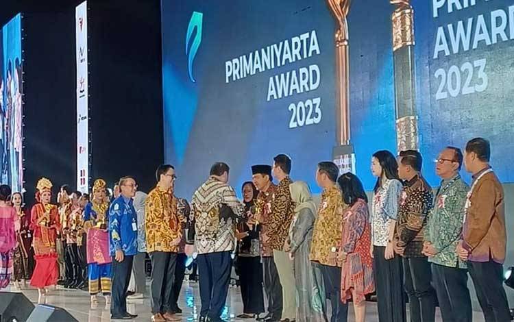 Raih Penghargaan Primaniyarta 2023, Pemkab Kobar terus Dukung Pertumbuhan Ekspor Nasional