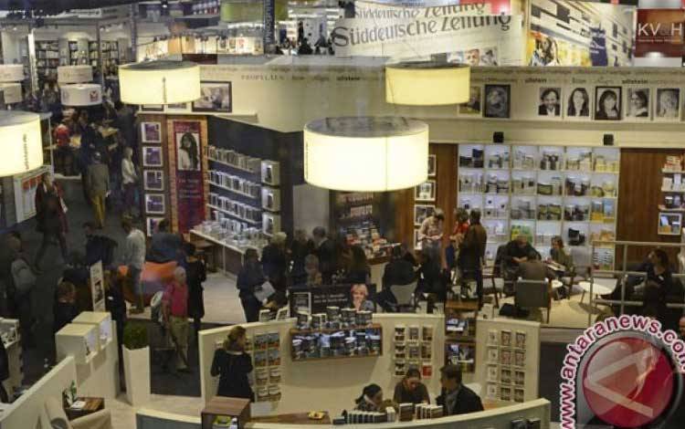 Malaysia Resmi Mundur dari Pameran Buku Frankfurt Demi Bela Palestina
