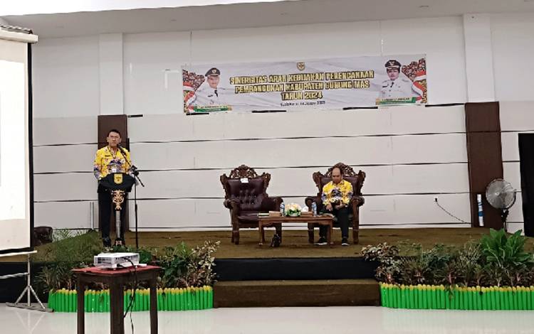 Pj Sekda Gunung Mas Ajak Pemerintah Desa Jaga Kondusifitas