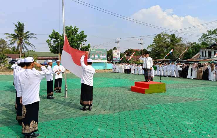 Pj Bupati Barito Timur Pimpin Upacara Peringatan Hari Santri 2023