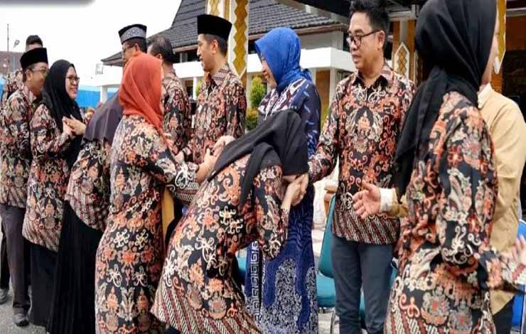 Pj Bupati Barito Utara Lepas Kafilah FSQ X Barito Utarb?