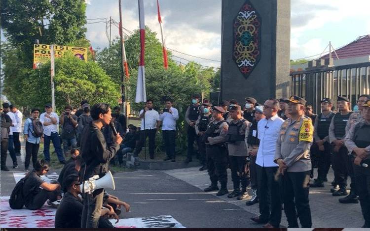Puslabfor Uji Balistik 35 Senjata Mencari Tahu Peluru yang Menembus Tubuh Gijik