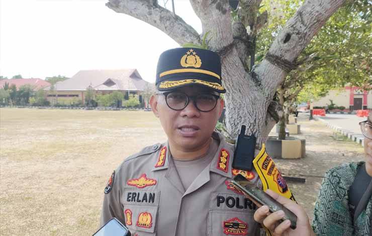 Kabid Humas Polda Kalteng Imbau Masyarakat Berkendara dengan Kecepatan Rendah saat Hujan