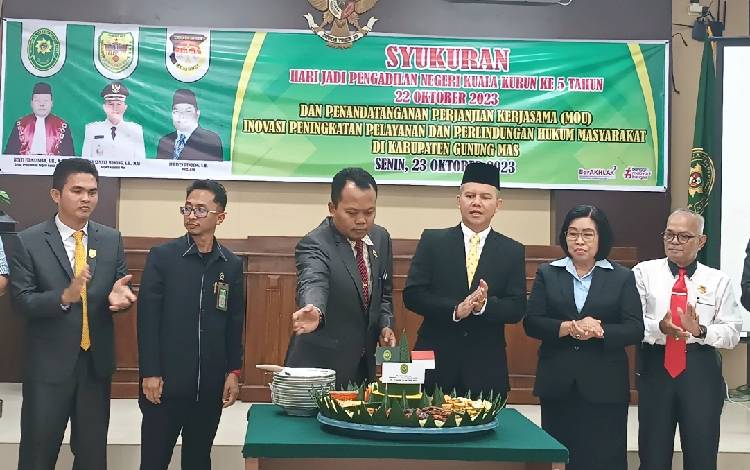 DPRD Gunung Mas Berharap PN Kuala Kurun Terus Meningkatkan Pelayanan kepada Masyarakat