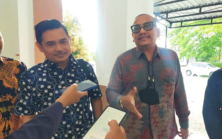 Penasihat Hukum Mantan Bupati Kapuas dan Istri Sebut akan Menghadirkan Saksi di Persidangan