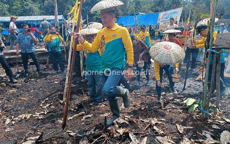 Masyarakat Gunung Mas Diharapkan Bisa Meneruskan Tradisi Harubuh Manugal