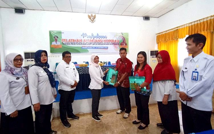 Puluhan Peserta Ikuti Pelatihan Akuntansi Koperasi