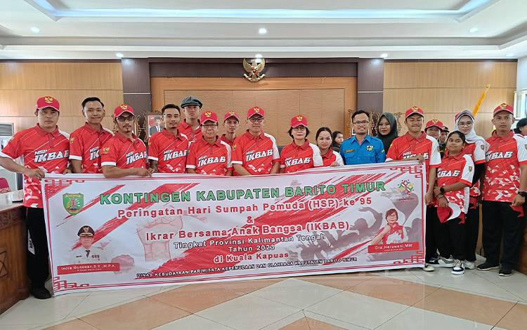 Pj Bupati Barito Timur Lepas Kontingen Hari Sumpah Pemuda dan Ikrar Anak Bangsa