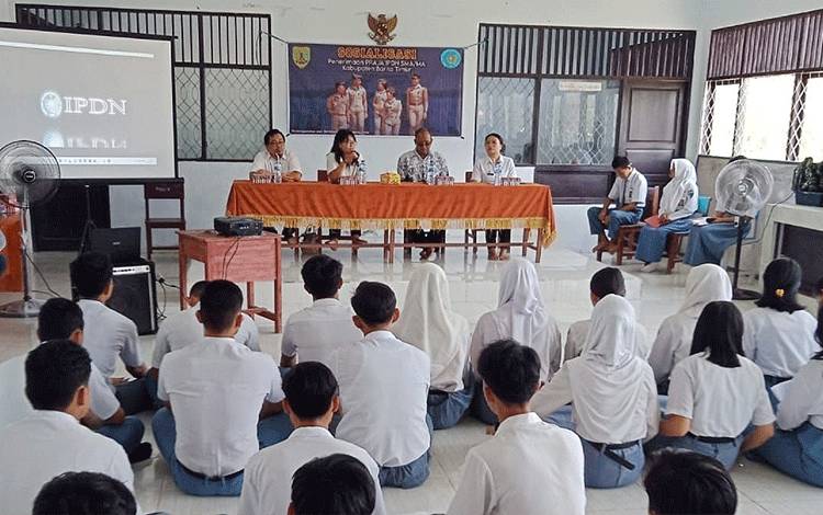 Sosialisasi penerimaan calon Praja IPDN oleh BKPSDM Barito Timur. (FOTO: DISKOMINFOPS BARTIM)