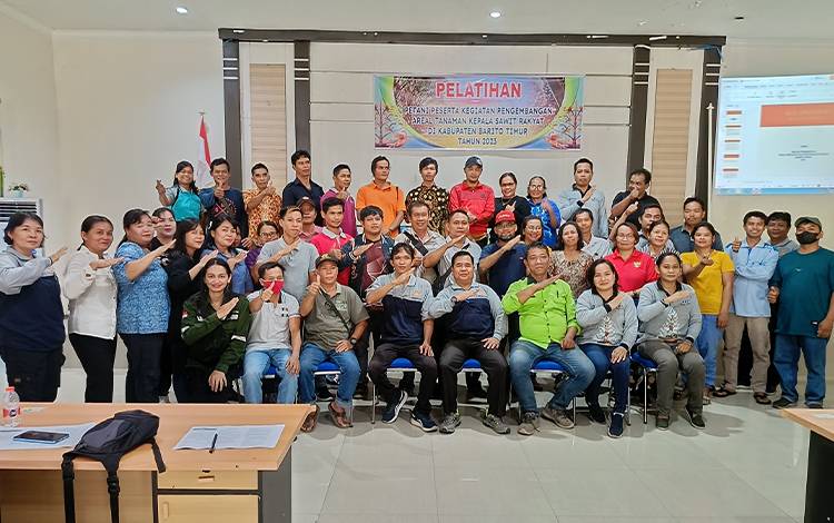 Dinas Pertanian Barito Timur Adakan Pelatihan untuk Penerima Bantuan Pengembangan Sawit Masyarakat