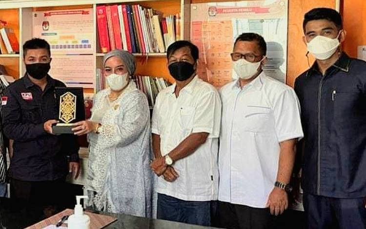 Dewan Kalteng: Tingkat Pendidikan Berpengaruh Terhadap Kesejahteraan Masyarakat