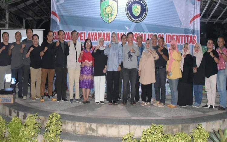 Pj Wali Kota Palangka Raya Ajak Warga Beralih dari KTP-el ke IKD