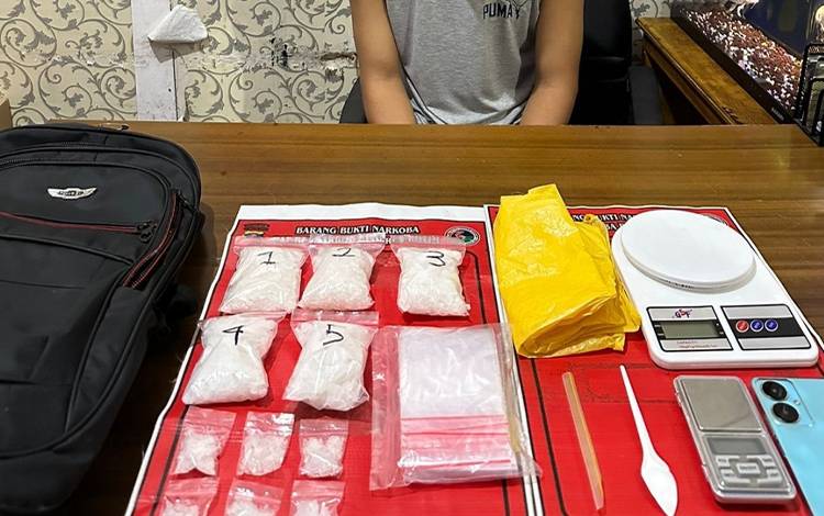 Polres Kotim Tangkap Terduga Bandar Sabu Setengah Kilogram