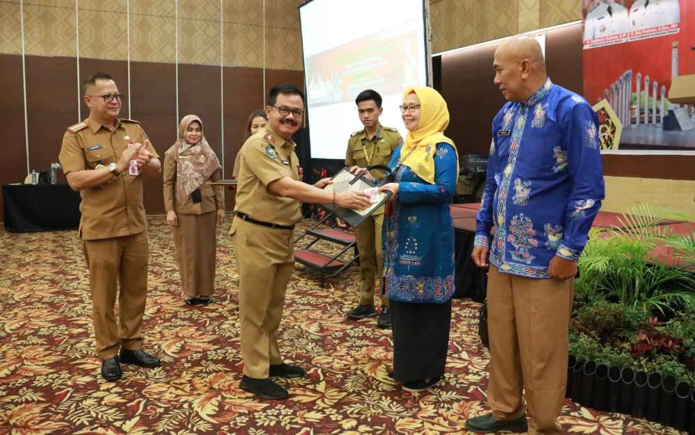 Herson Berharap Sosialisasi Penguatan Kapasitas Dapat Kembangkan Kelembagaan Posyantek