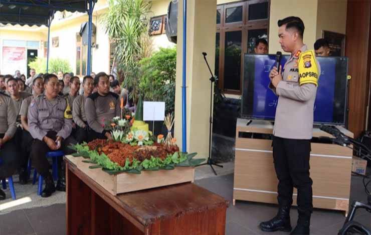 Polres Kapuas Gelar Syukuran 48 Personil Berulang Tahun di Oktober 2023