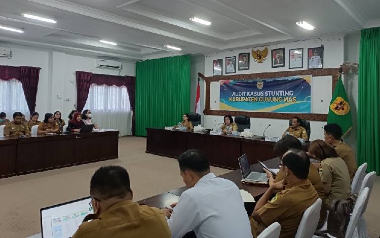 Pimpin Rapat Audit Kasus Stunting, Wabup Gumas Sampaikan Hal Ini