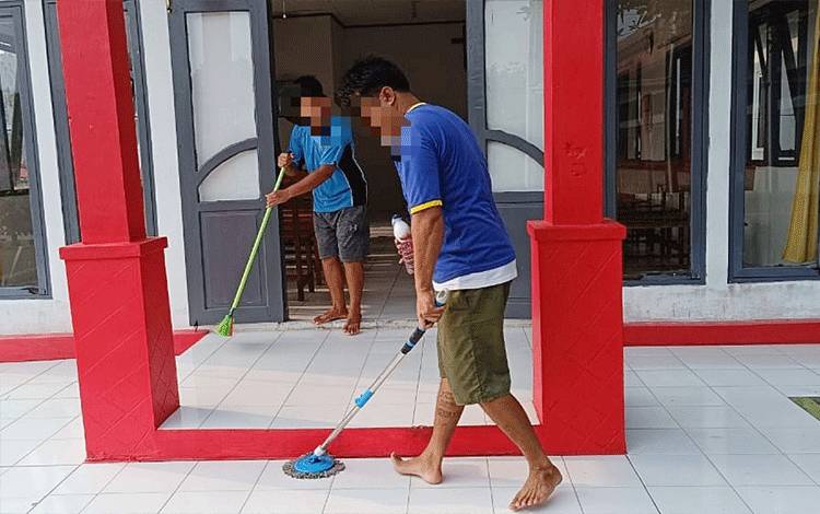 Warga Binaan Rutan Tamiang Layang Terapkan Pola Hidup Sehat dengan Menjaga Kebersihan