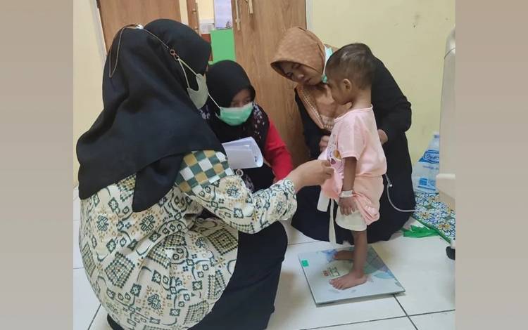 Semakin Membaik, Berat Badan Bocah Telantar Dekat SPBU Sampit Naik 1 Kg