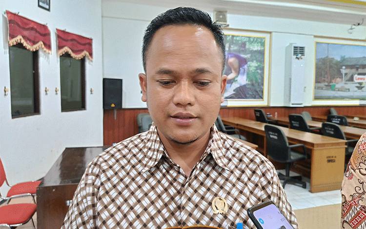 Ketua DPRD Memuji Pj Bupati Bartim Karena Cepat Selesaikan Masalah Kades Karang Langit dan Harara
