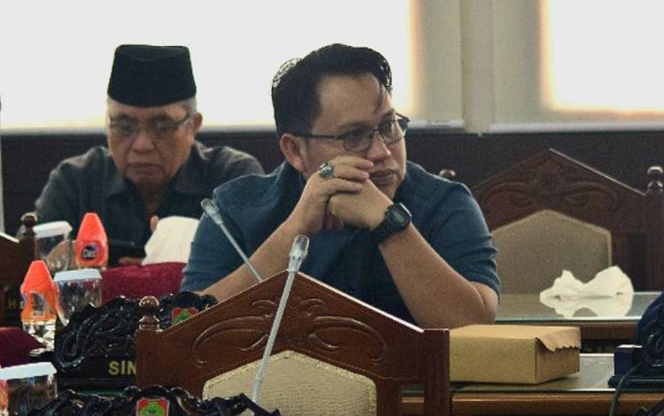 Ketua Komisi III DPRD Kalteng, Siswandi. (FOTO: DONNY D)