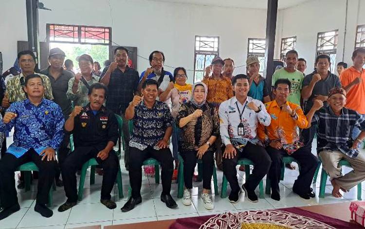 Ketua DPRD Barito Utara Serap Aspirasi Warga di Sei Rahayu I