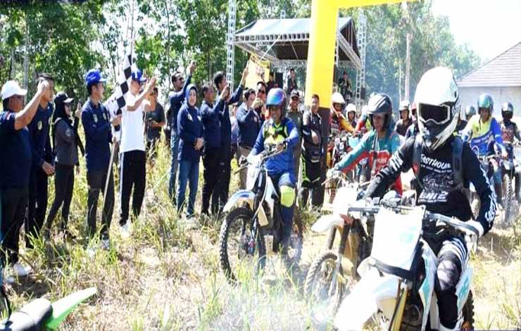 Pj Bupati Barito Utara Lepas Peserta Latber Trail Adventure Part 5