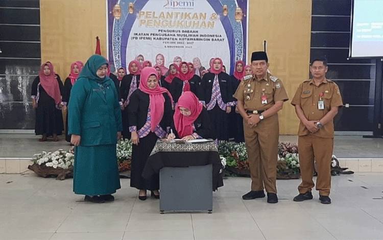 Pj Bupati Hadiri Pelantikan Pengurus IPEMI Kobar