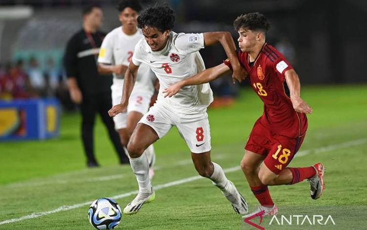 Spanyol Kandaskan Perlawanan 10 Pemain Kanada 2-0