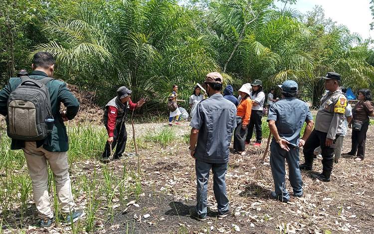 BPP Paju Epat Dampingi PKK dan KWT Manfaat Lahan Pekarangan Budidaya TOGA