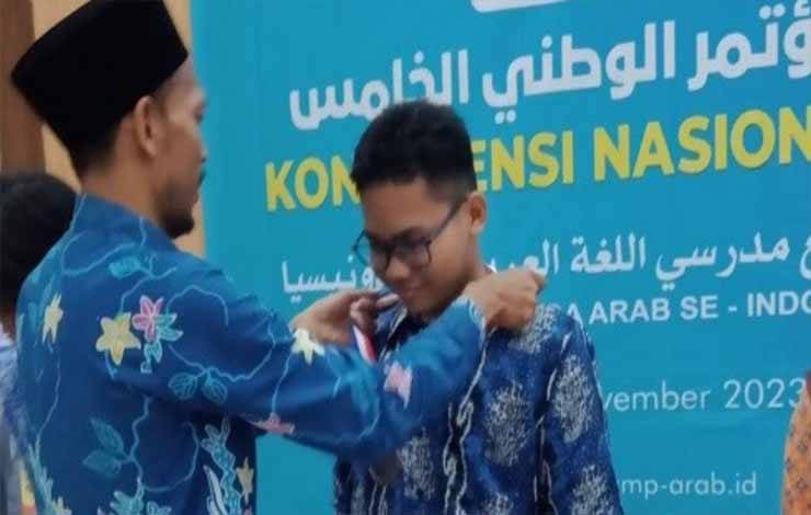 Pelajar MTsN 1 Kapuas Ini Juara Olympiade Bahasa Arab Tingkat Nasional