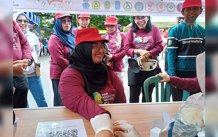 Hadiri Puncak HKN ke-59, Wabup Kotim Apresiasi Nakes Beri Layanan Maksimal untuk Masyarakat
