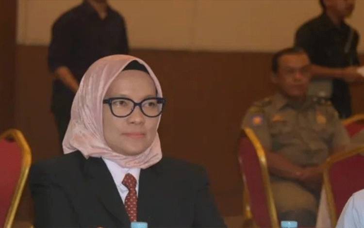 Pj Wali Kota Palangka Raya, Hera Nugrahayu bersama Satpol PP saat pelatihan peningkatan kompetensi. (FOTO: HUMAS) ?